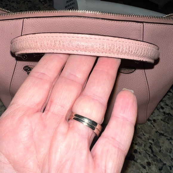 Coach Pink Leather Women's Bag- pre loved - good condition. - Picture 5 of 6